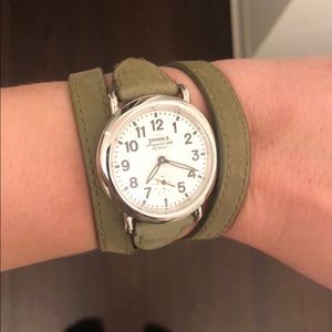 SHINOLA Womens 'The Runwell' Leather 36mm Watch
